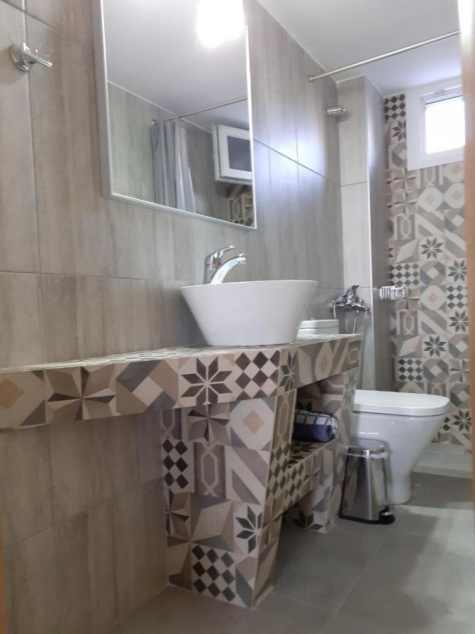 Onar By The Sea Luxurious Apartments Флогіта Екстер'єр фото