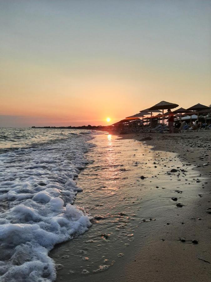 Onar By The Sea Luxurious Apartments Флогіта Екстер'єр фото